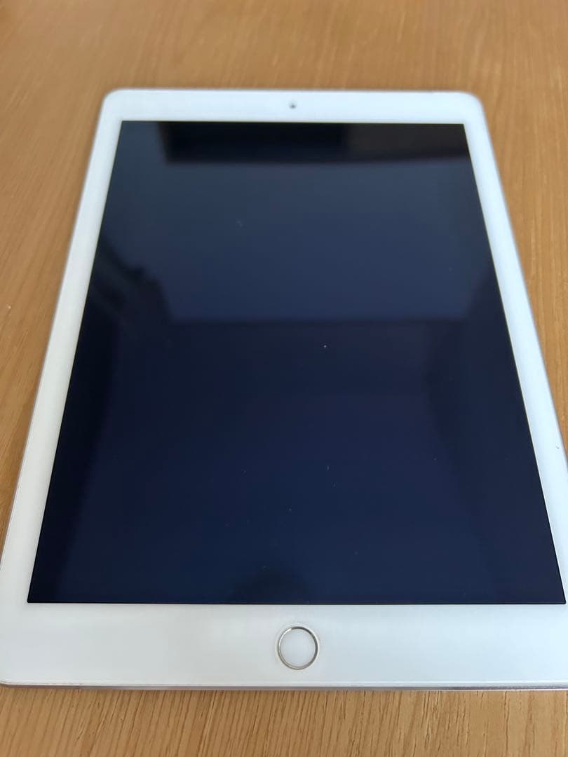 N、Mさま専用☆iPad Air2 Wi-Fi+Cellular 64GB