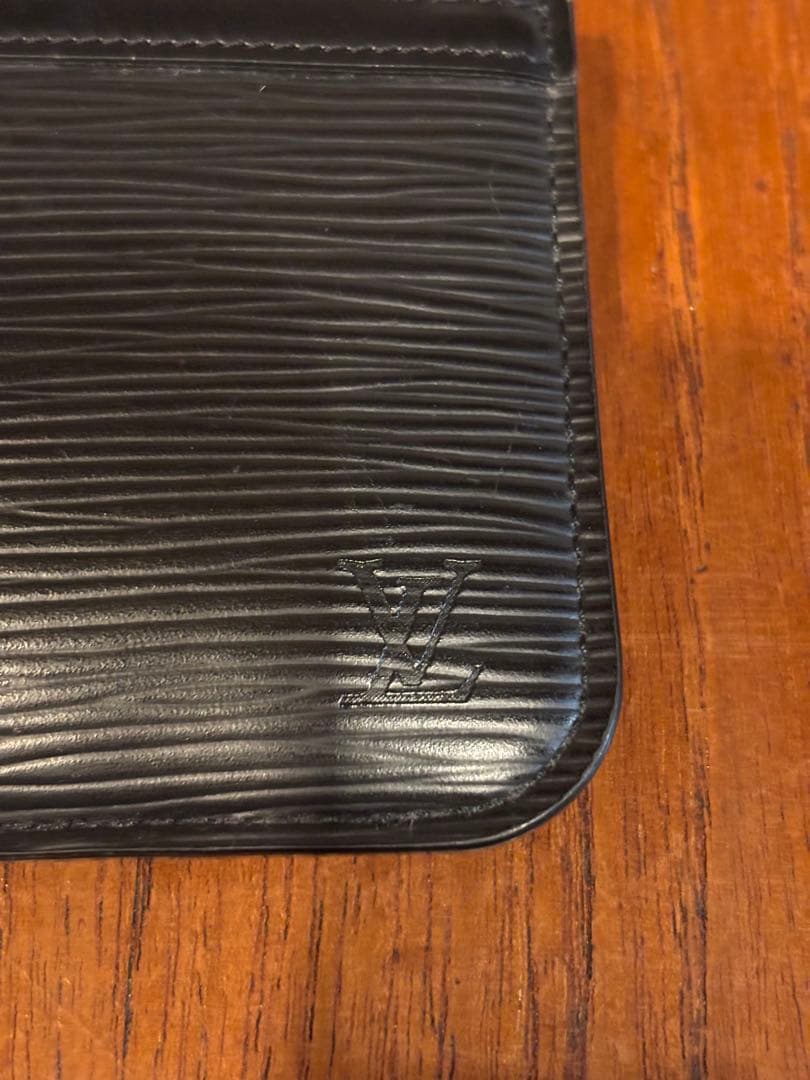 LOUIS VUITTON ポシェットクレNM ケース エピ ブラック