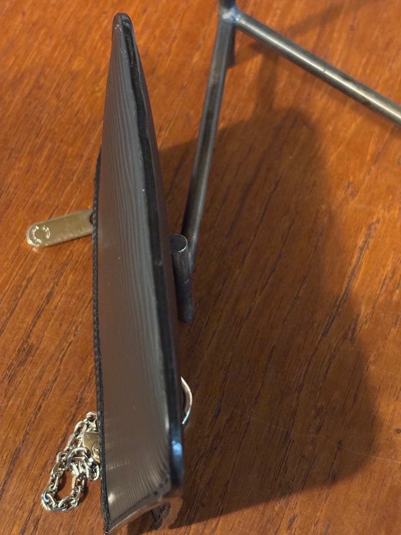 LOUIS VUITTON ポシェットクレNM ケース エピ ブラック