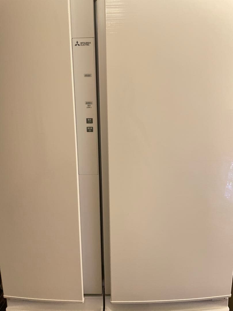 【掲載終了間近‼️】三菱 6ドア冷蔵庫 MR-R46J-W 2023年製 462L