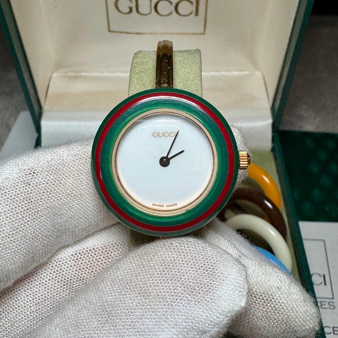 GUCCI　腕時計 11/12.2 チェンジベゼル　11色　ゴールド　アナログ