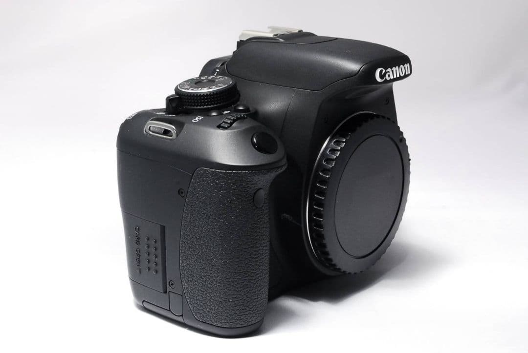 ボディ、超望遠レンズ　2点のみ　Canon Kiss X5