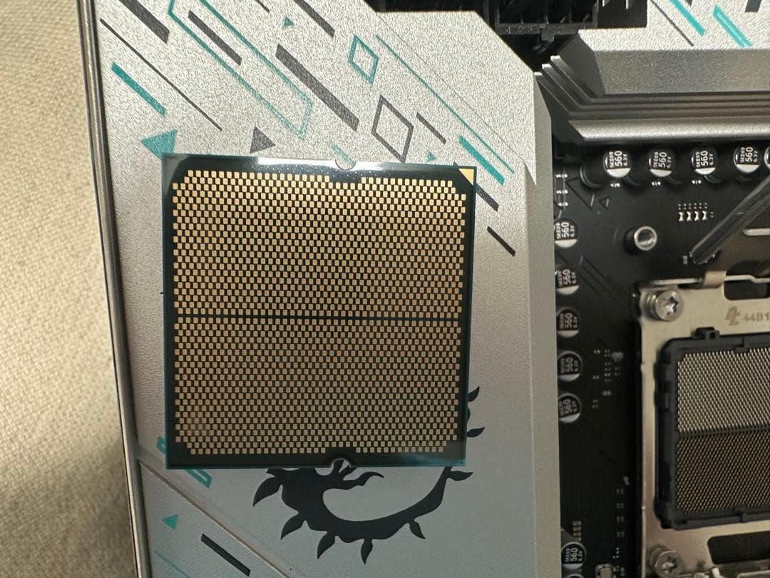 マザーボード 7500f + MSI B550 GAMING PLUS