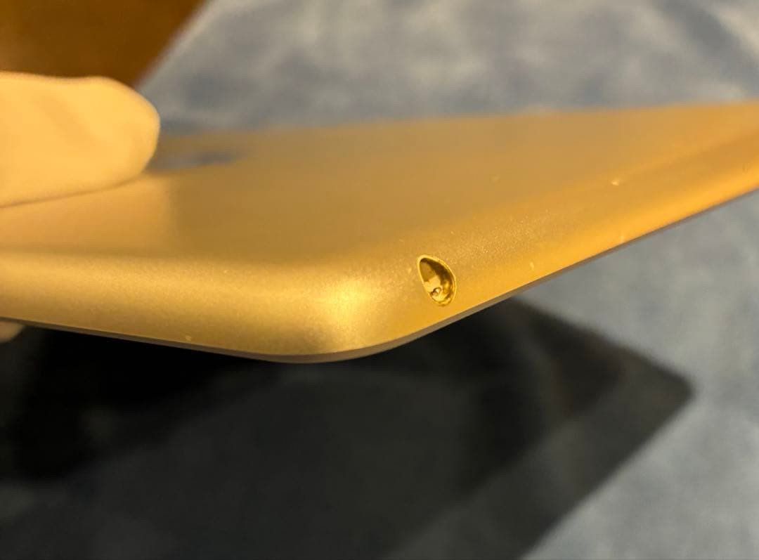 iPad（第８世代）10.2インチ 32GB シルバー Wi-Fiモデル