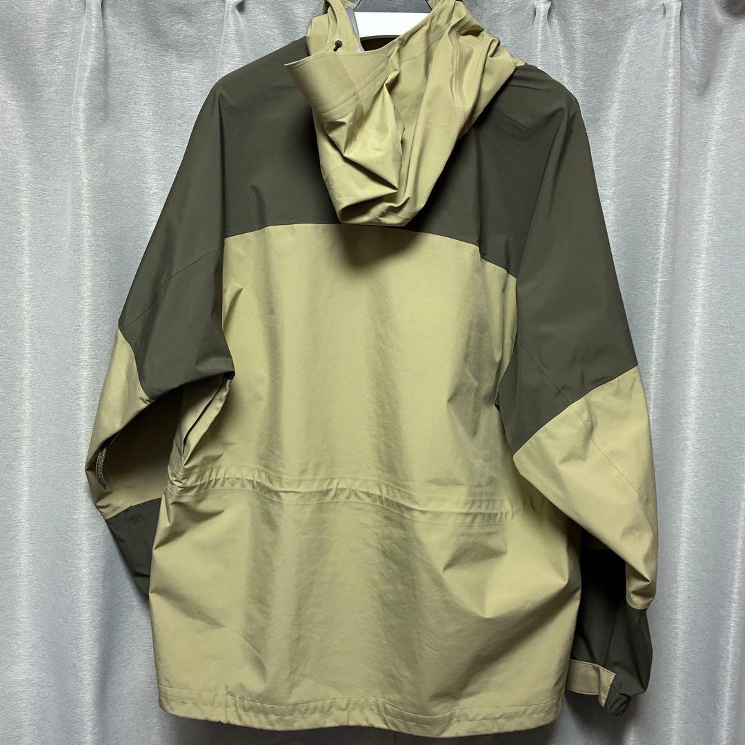 ア*6様 NIKE ACG GORE-TEX ジャケット ベージュ カーキ