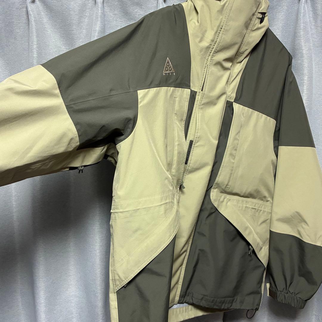ア*6様 NIKE ACG GORE-TEX ジャケット ベージュ カーキ