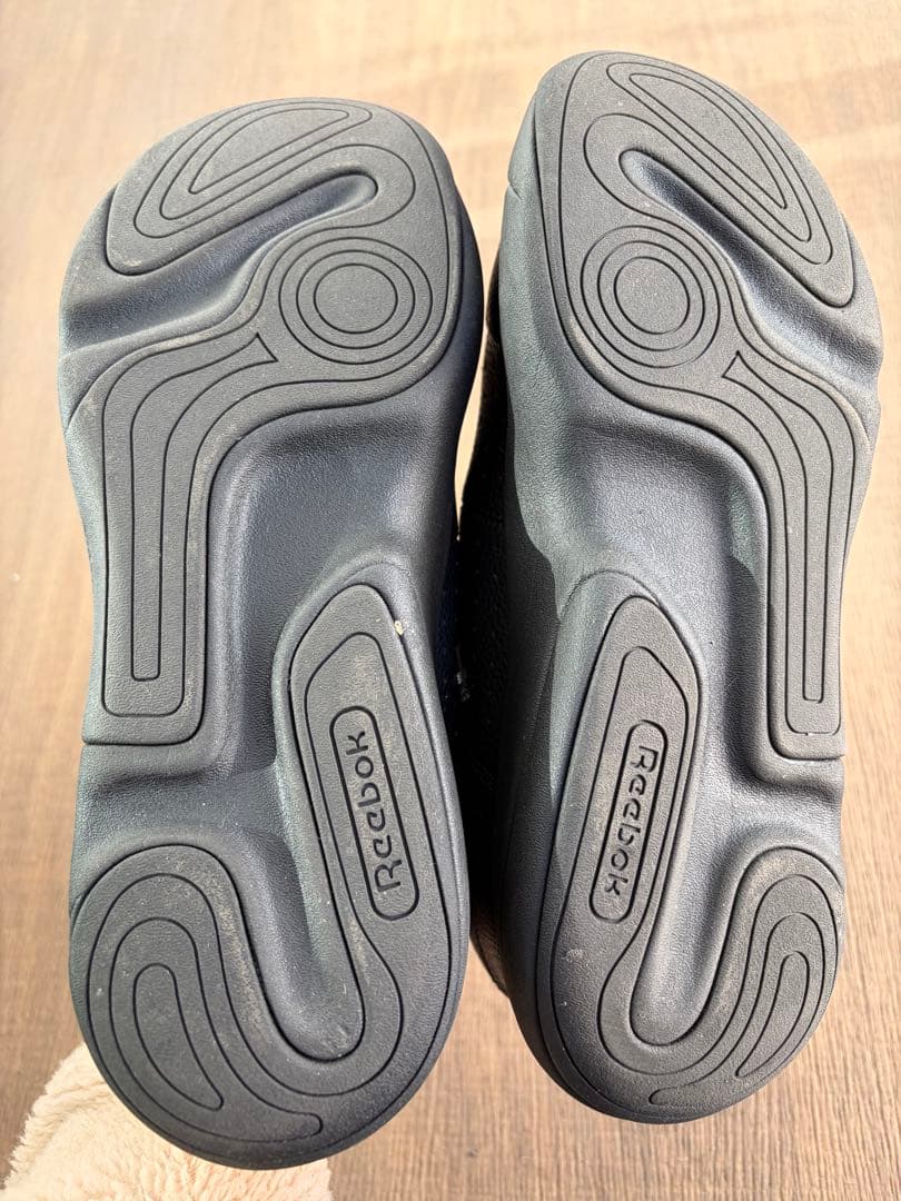 靴 REEBOK everyone CLASSIC DUKE 2.0 (BLACK)