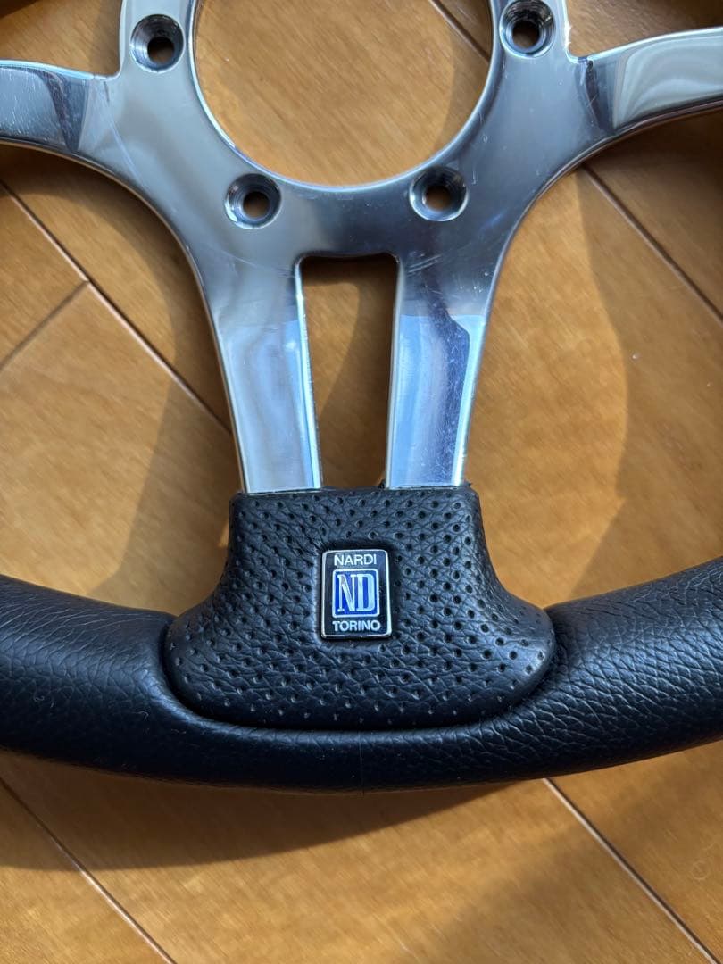7no8•*¨*•.¸♬︎ NARDI ステアリングブラックパンチングレザー