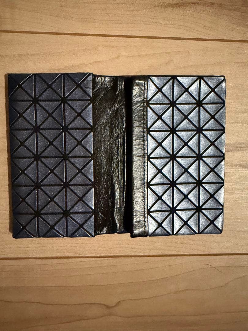 BAO BAO ISSEY MIYAKE OYSTER 名刺入れ