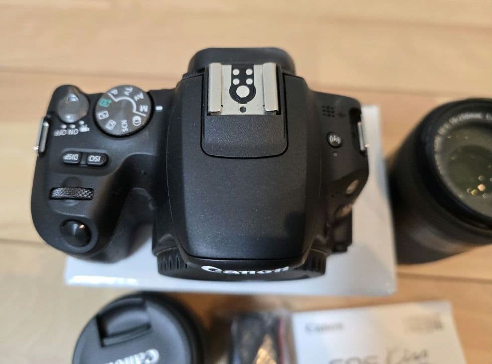 Canon EOS Kiss X9 ダブルズームキット