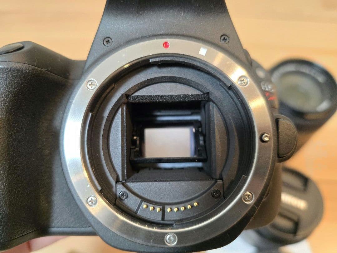 Canon EOS Kiss X9 ダブルズームキット