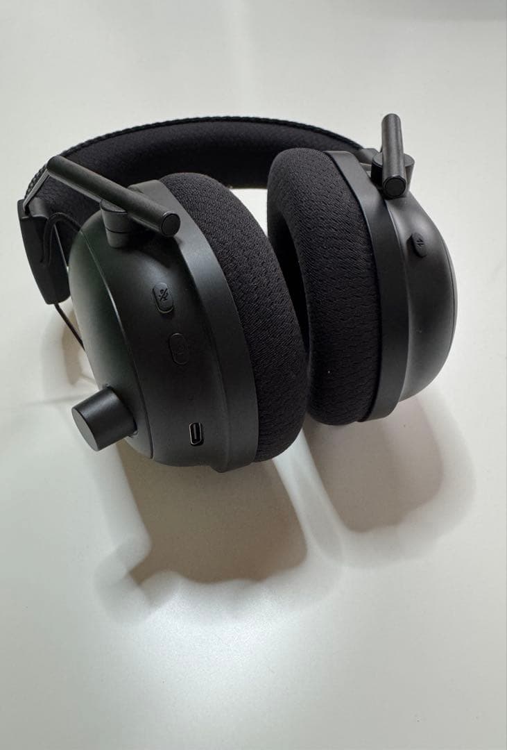 Razer BLACKSHARK V2 PRO ワイヤレスヘッドセット