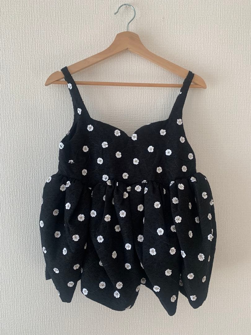 bibiy キャミソール　花柄