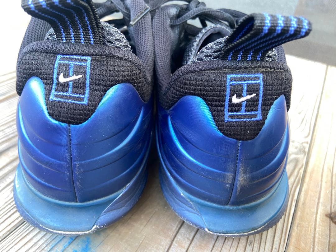 Nike テニスシューズ　２８センチ　フェデラー　キリオス