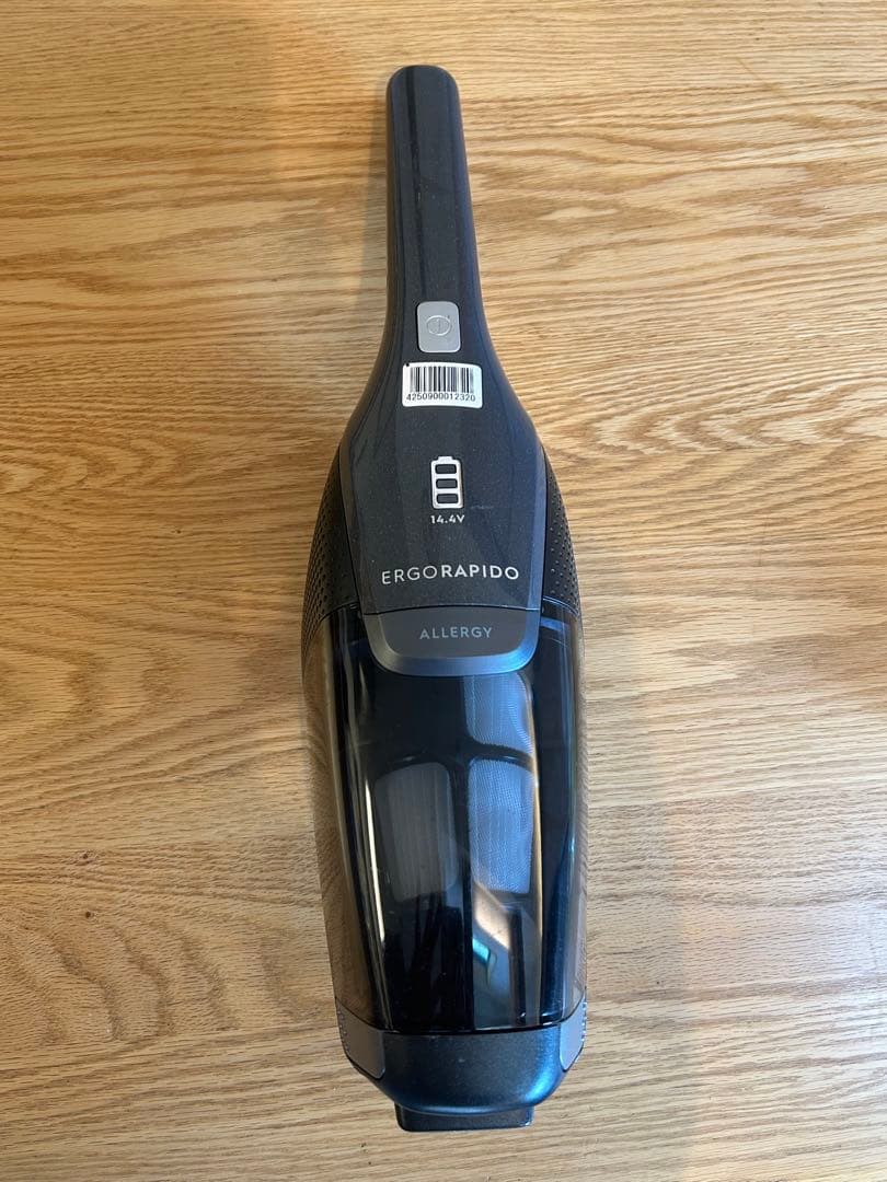 Electrolux エルゴラピード 掃除機 充電式　ZB3301