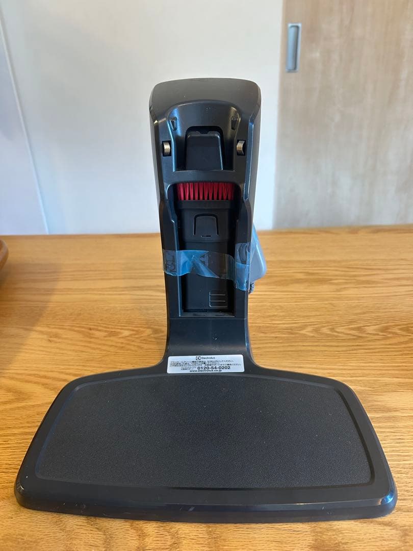 Electrolux エルゴラピード 掃除機 充電式　ZB3301