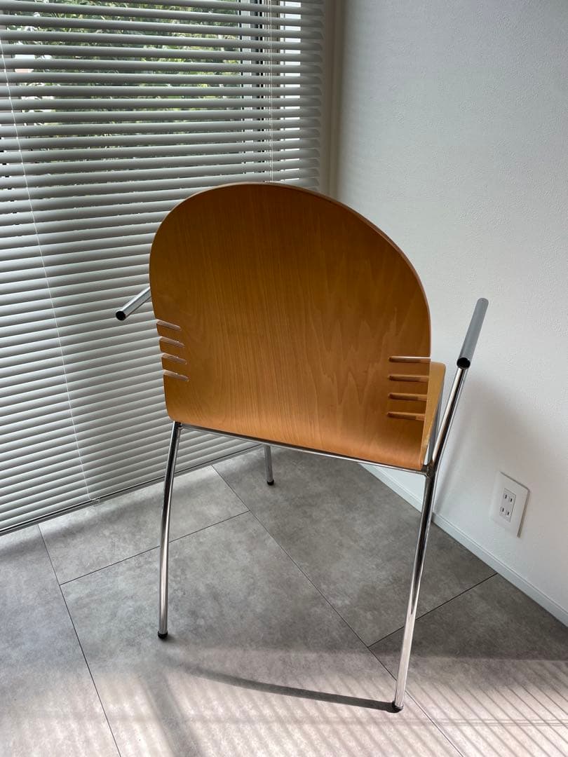 ナチュラルウッド アームチェア ポストモダン　　北欧デザイン