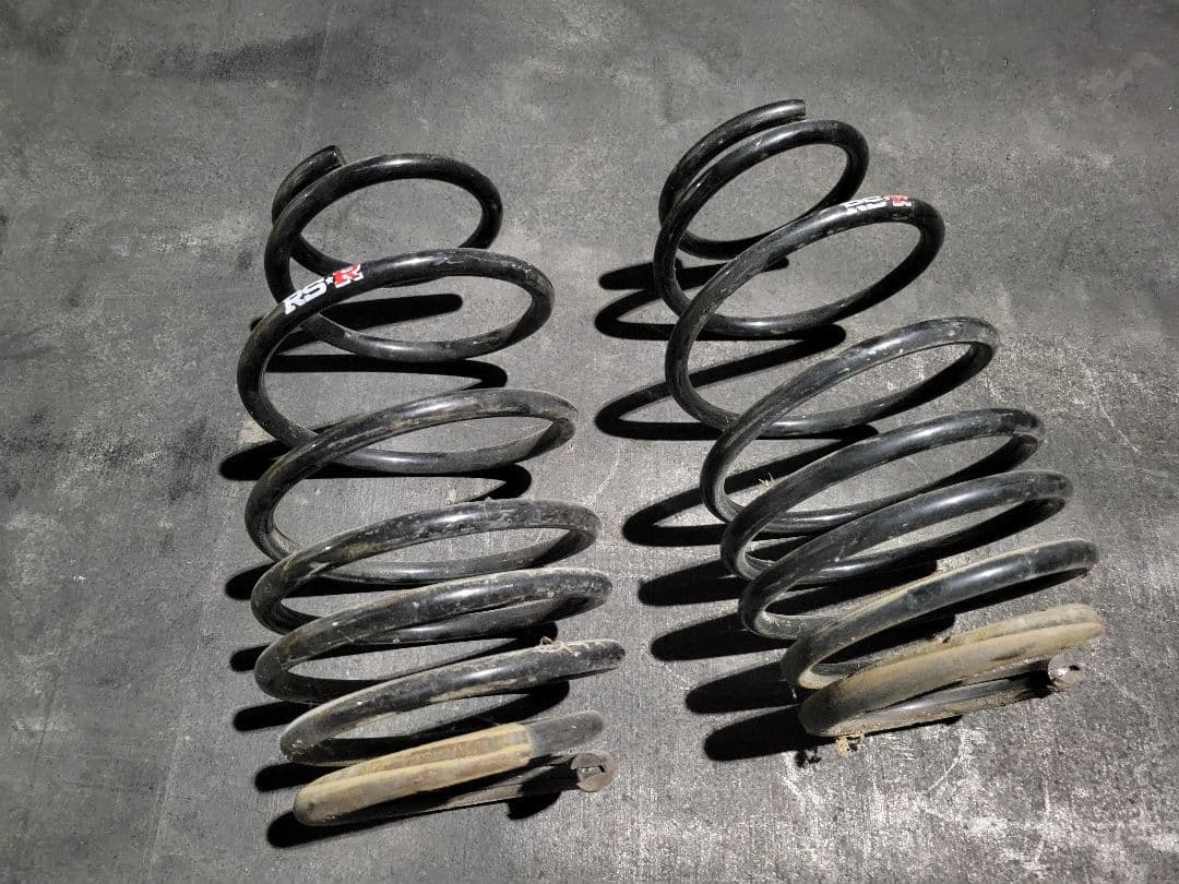 KYB、NEWSR SPECIAL サスペンションキット ラパン2型