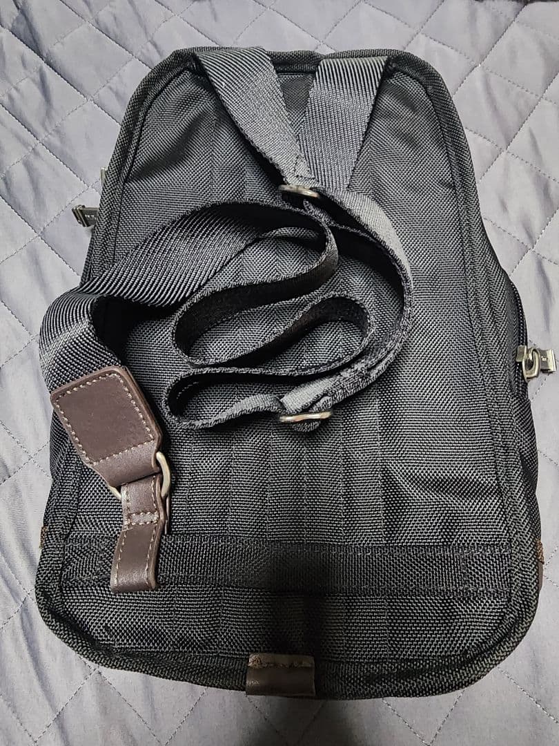 値引き　未使用　ボディバッグ ブラック