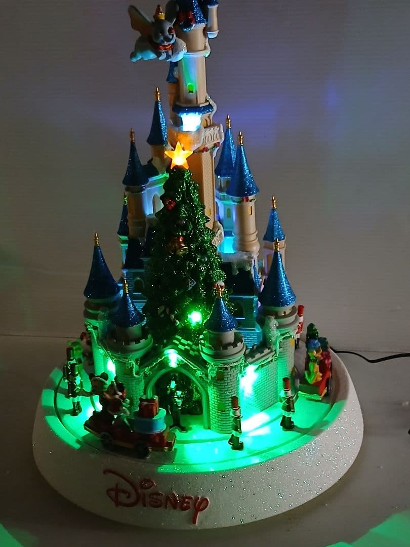 ディズニーセンターピースパレードシーンクリスマスオーメントコストコ