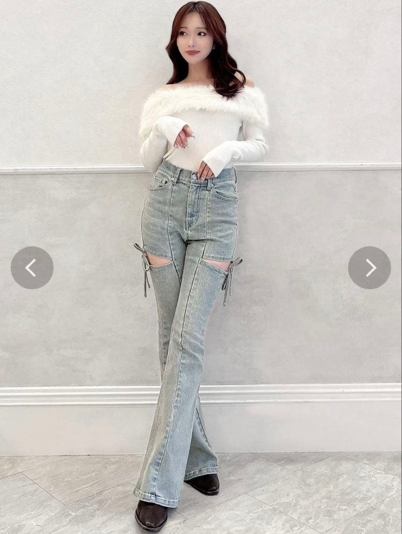 リゼクシー　カットアウトリボンデニムパンツ