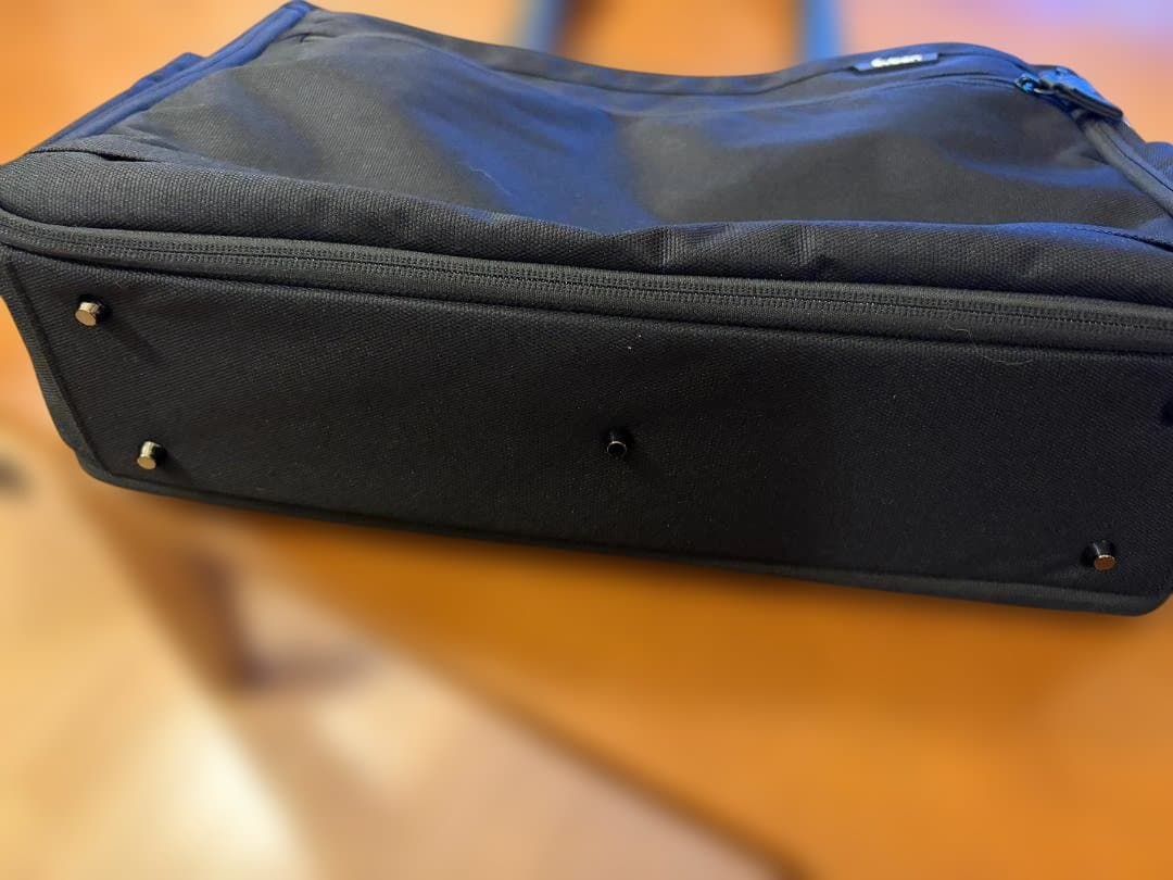 Evoon ととのうトート2.0 未使用級 ビジネスバッグ PC収納 大容量