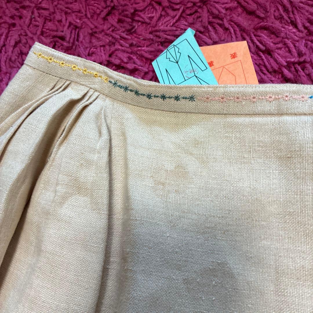 mina❗️刺繍フレアスカート ベージュ‼️