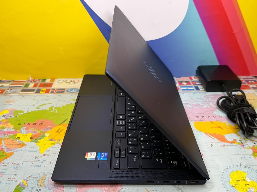 極美品 i7・16gb・1TB新品 Dragonfly G2 HP Elite