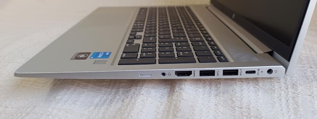 HP Probook 450 G9 第12世代corei5搭載