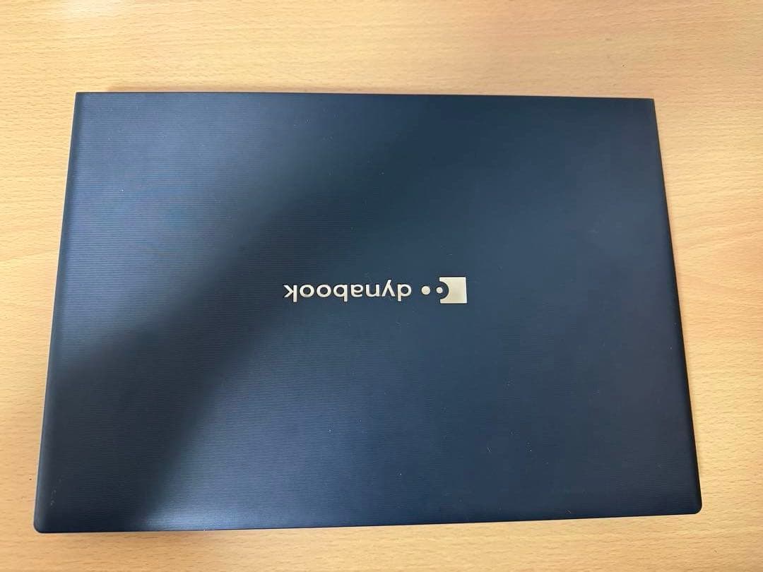 美品 dynabook S73 Intel Core i3 8世代