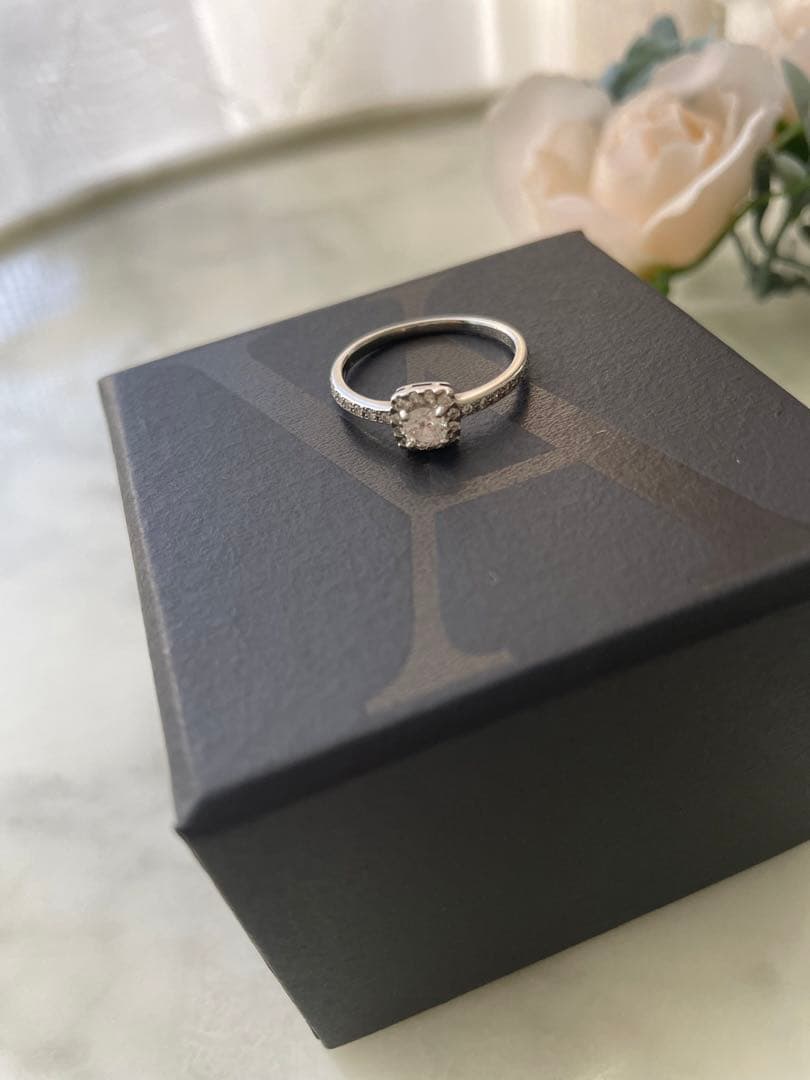 ヴァンドーム青山　ダイヤモンドリング　キャトル　　11号