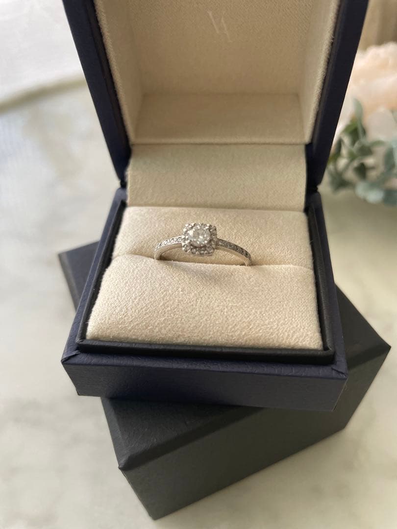 ヴァンドーム青山　ダイヤモンドリング　キャトル　　11号