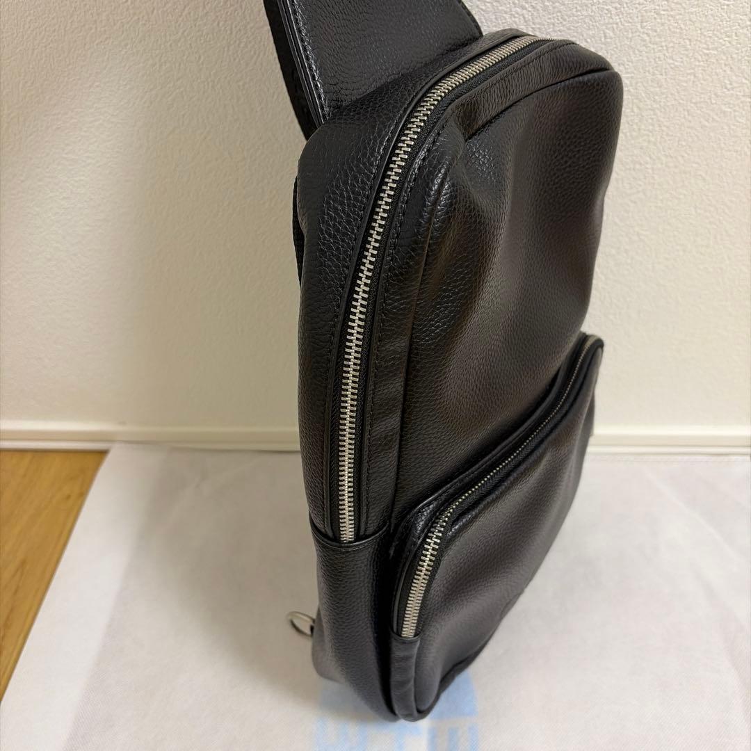 新品未使用 カルバンクライン ボディーバッグ ワンショルダー バッグ ブラック