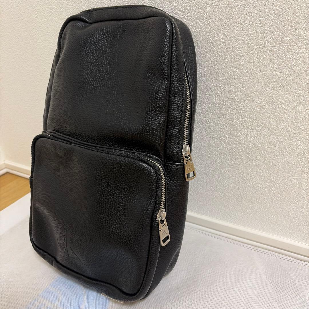 新品未使用 カルバンクライン ボディーバッグ ワンショルダー バッグ ブラック