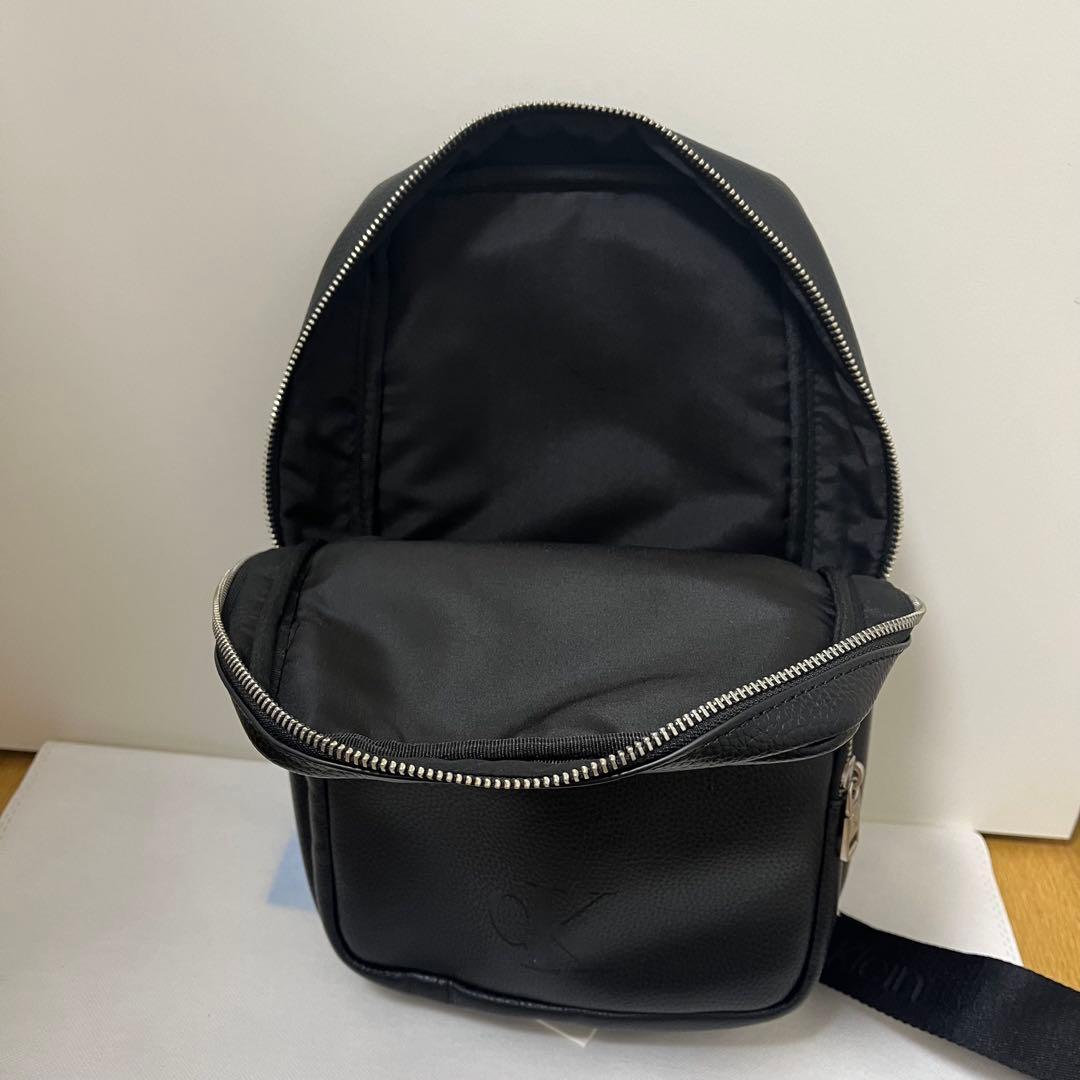 新品未使用 カルバンクライン ボディーバッグ ワンショルダー バッグ ブラック