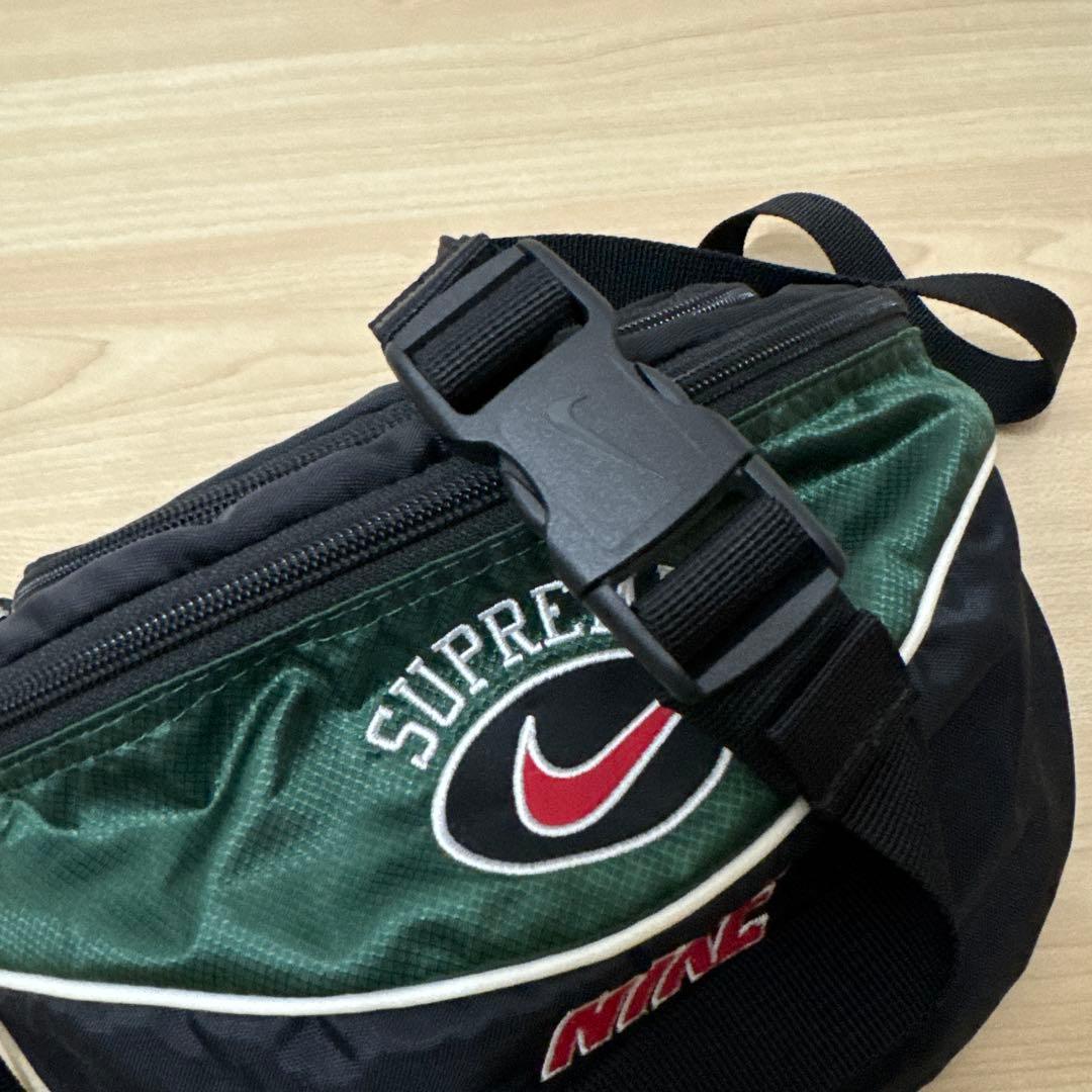 supreme×nike ボディーバッグ シュプリーム ナイキ グリーン