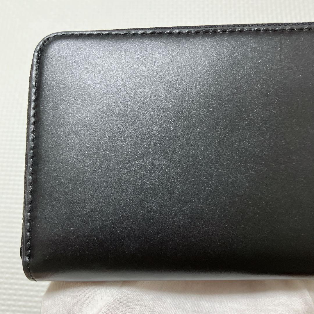 ・未使用DIESEL ビックロゴ ラウンドファスナー　長財布　ブラック　立体ロゴ