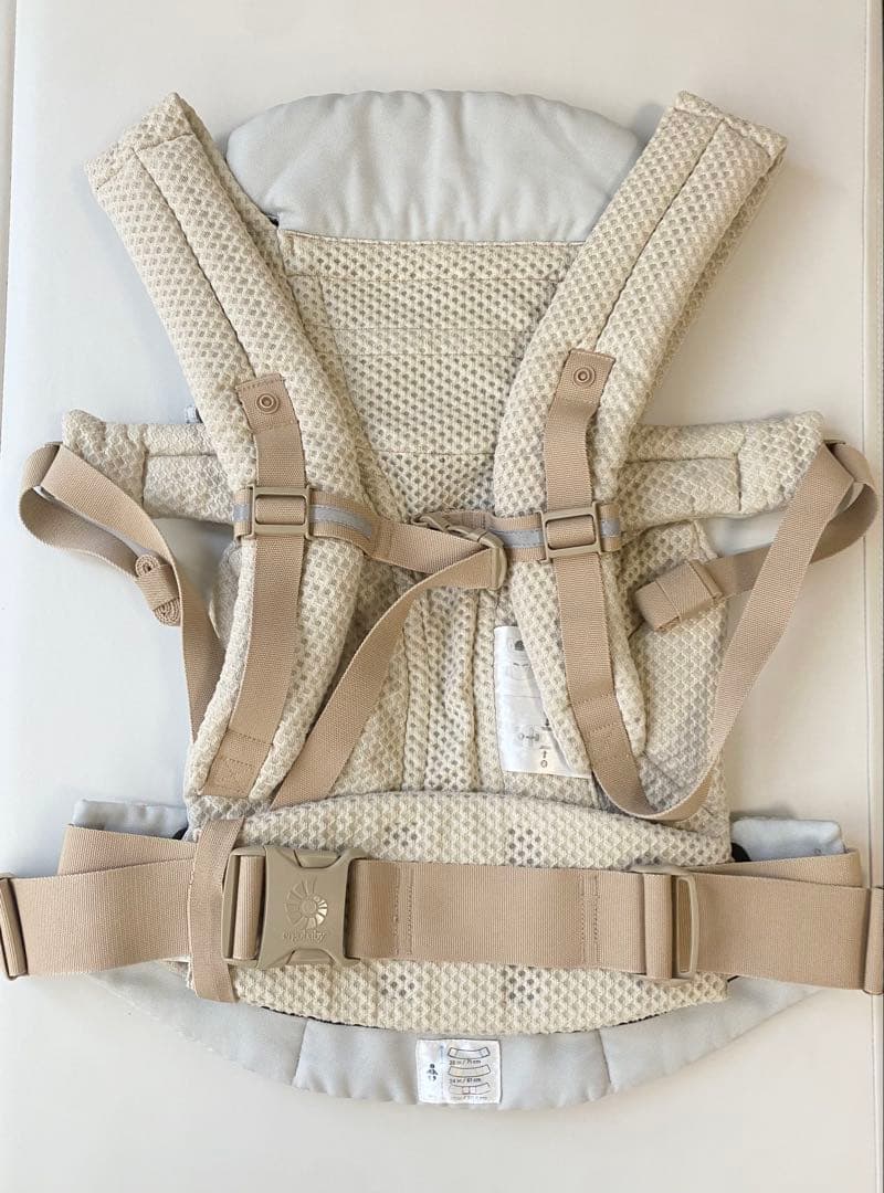❗️値下げ❗️(美品)エルゴベビーオムニブリーズ メッシュ抱っこ紐