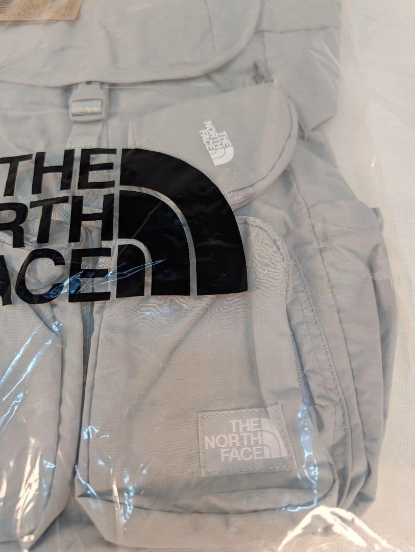 新品 ノースフェイス ホワイトレーベル リュック グレー 並行輸入品