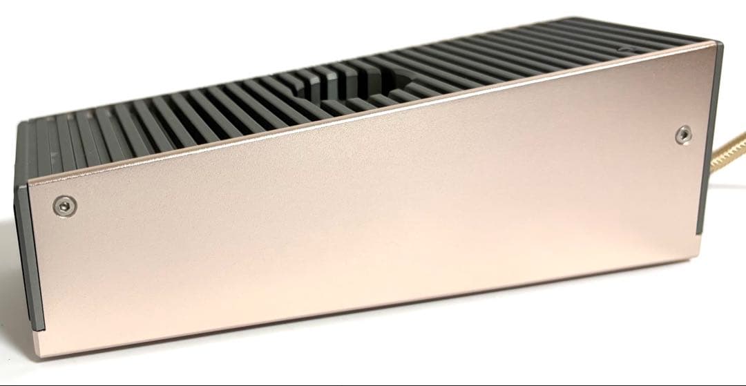 iFi iPower Elite 12V/4A 超低ノイズACアダプター