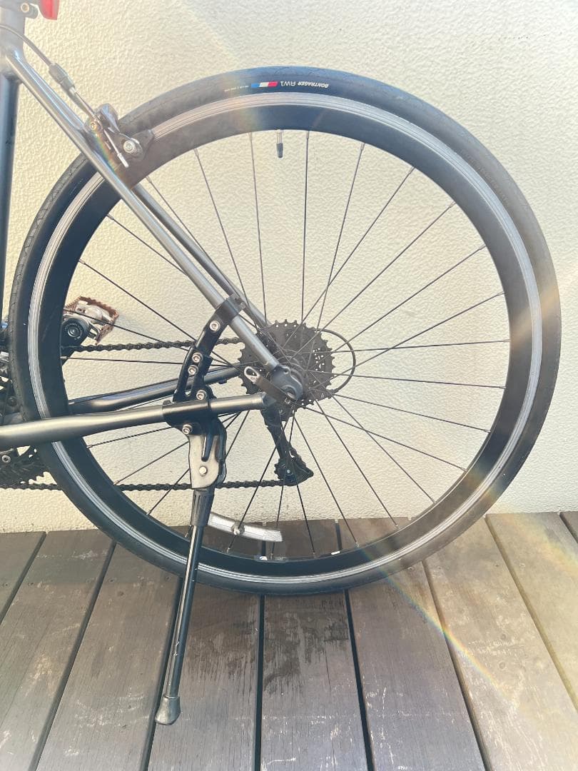 NESTOネスト クロスバイクALTERNA FLAT 16段変速 L500