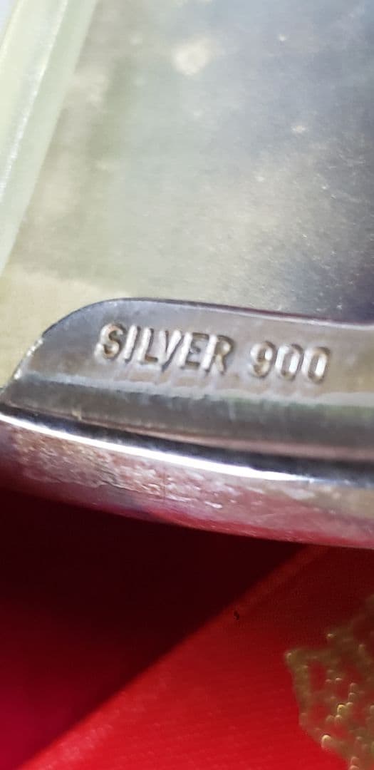 手彫り 牛革ベルト付きバックル 銀製 木箱入り