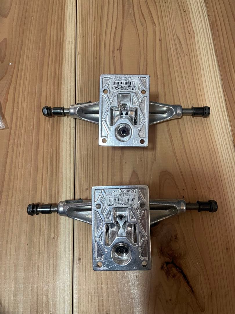 Venture(ベンチャー)トラック スケボー トラック