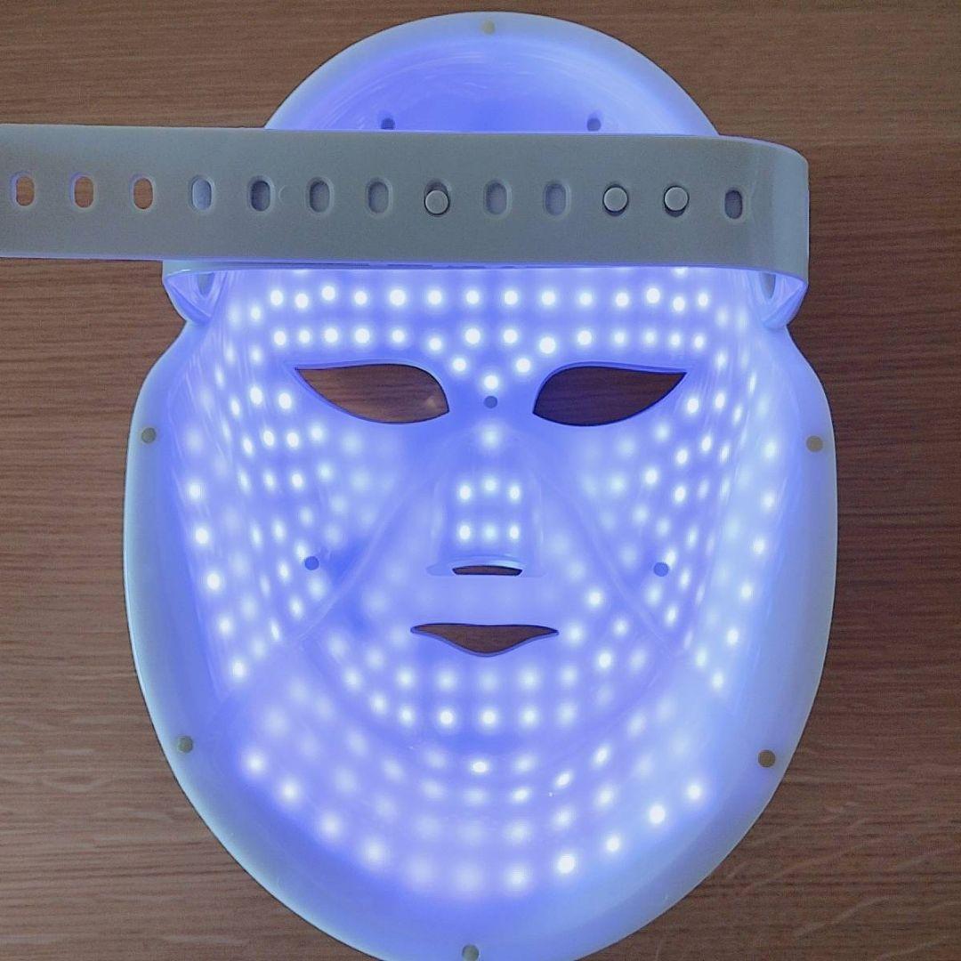 セルリターンLEDマスクプレミアム　美顔器