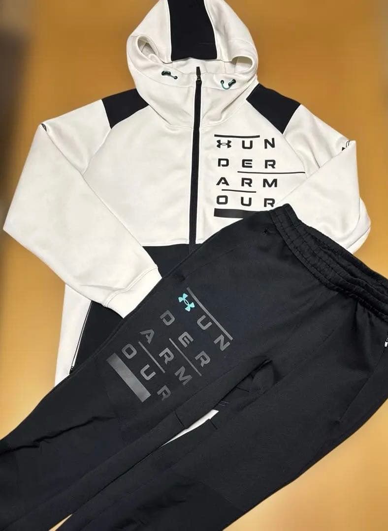 Under Armour ジャージ上下セット ホワイト/ブラック