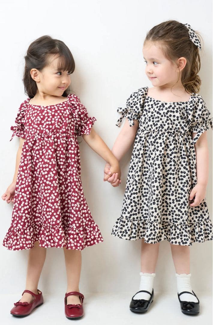 ワンピース Her lip to Baby Cherry Pattern One-Piece