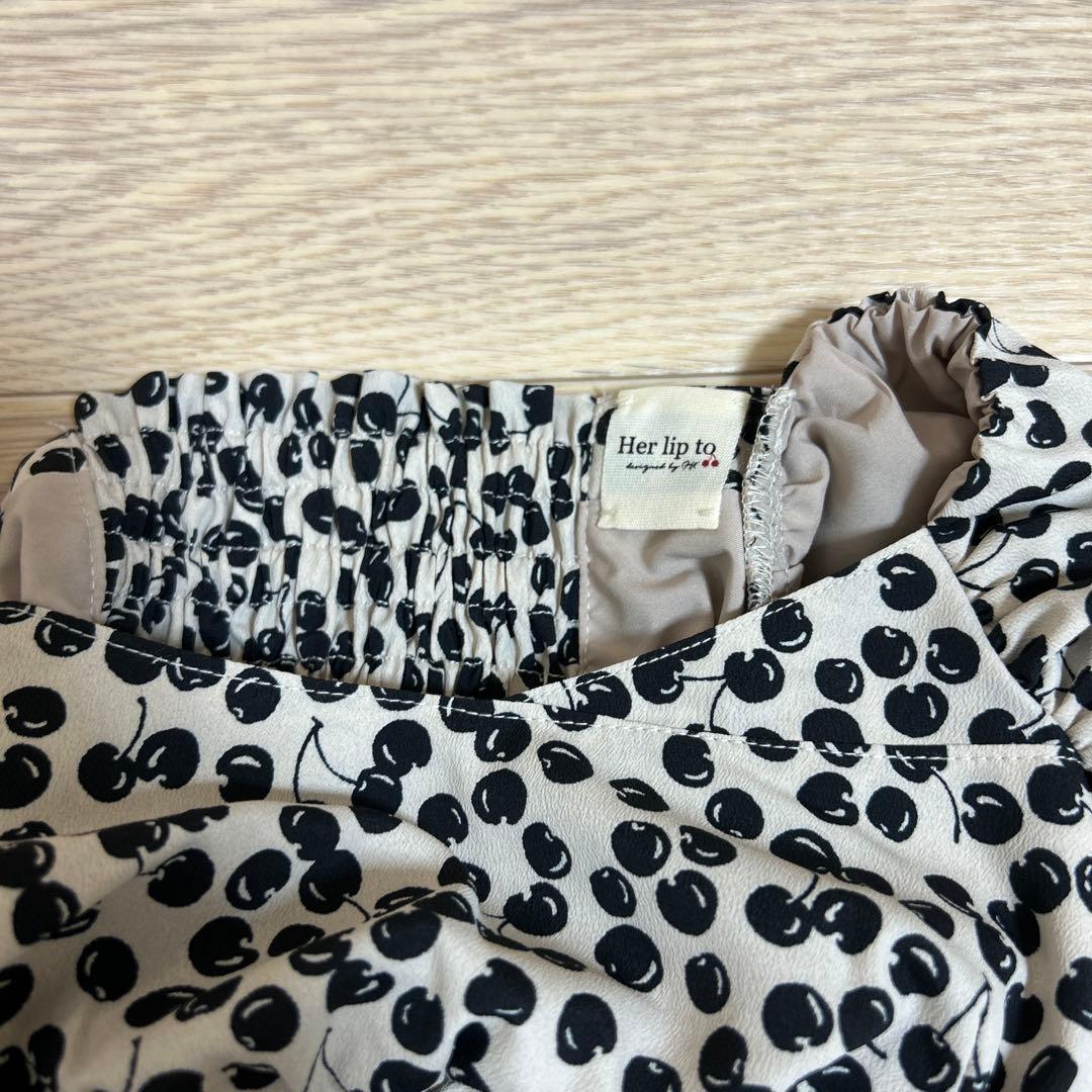 ワンピース Her lip to Baby Cherry Pattern One-Piece
