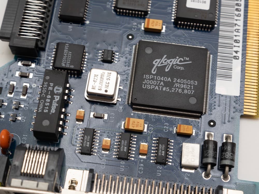 UMAX ストームサージ専用 UW SCSI + 100base-T カード