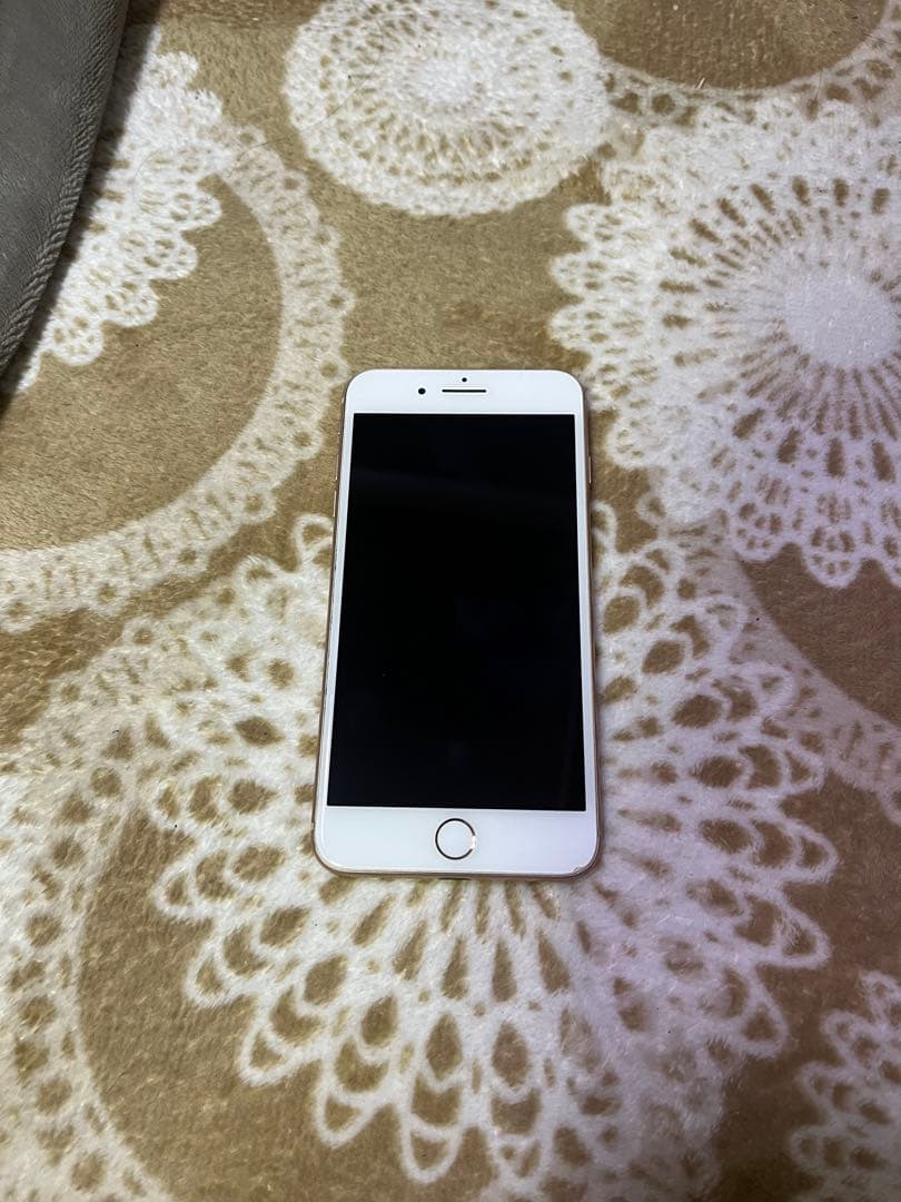 Apple iPhone 8 ローズゴールド 本体64G