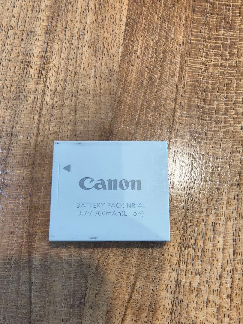 Canon デジカメ DIGITAL IXUS 100 IS（ブラック）充電器